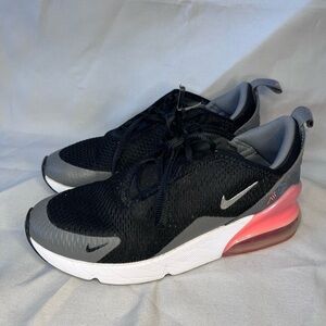 Girls  nike air max 270 size 3 Black/pink/gray Athletic Running Shoe